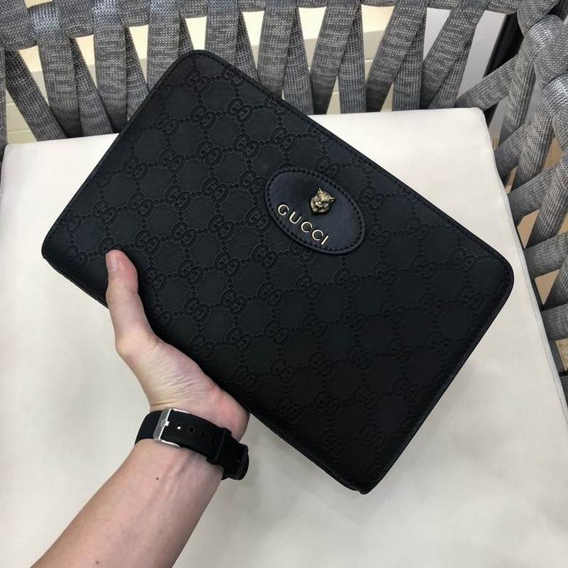 Gucci Wallets 49